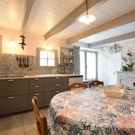 Maison Sainte-Marie-De-Re, 4 Pieces, 6 Personnes - Fr-1-258-123 度假居 *
