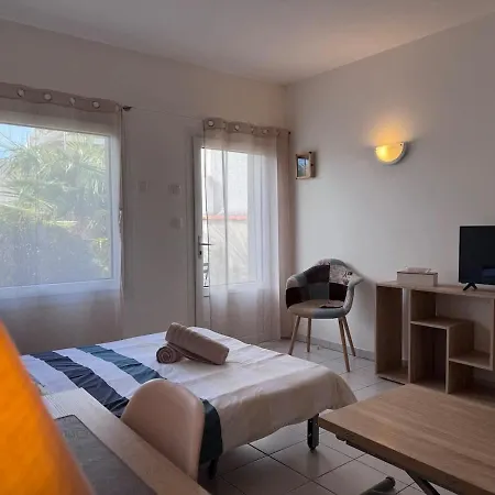 Appart-hotel Des Coquillages Kiwi Aytre