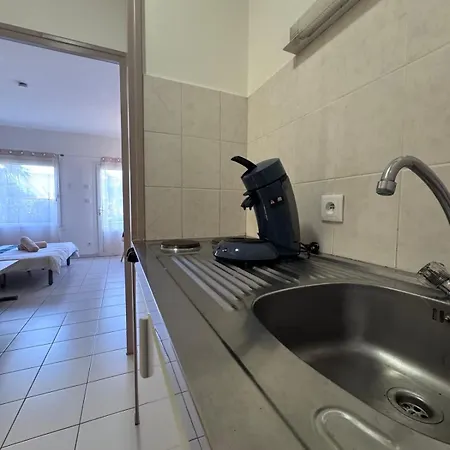 Appart-hotel Des Coquillages Kiwi Apartment Aytre